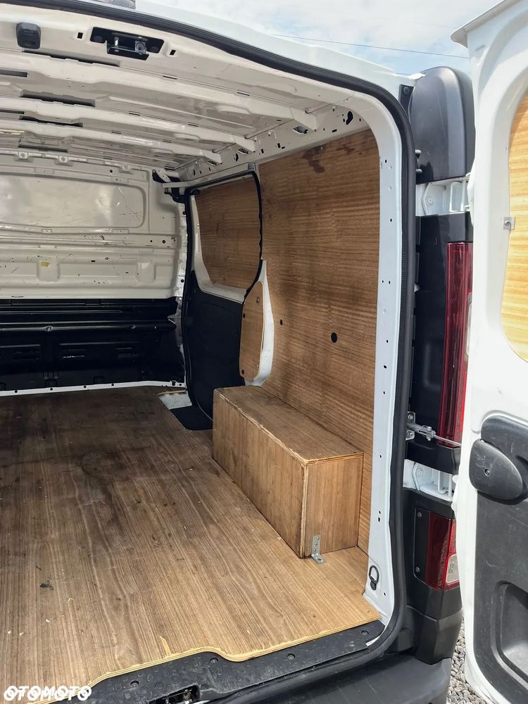 Opel VIVARO / 2018 / Import Francja - 12