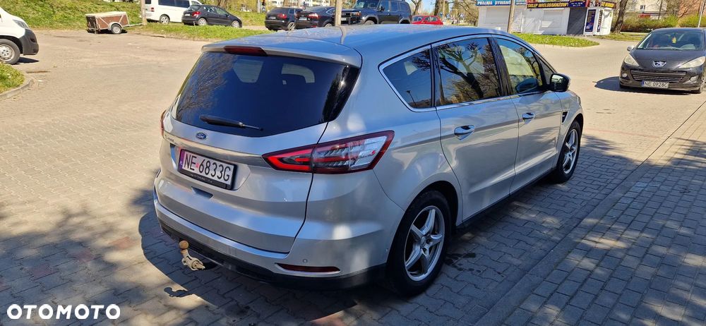 Ford S-Max 2.0 TDCi Titanium PowerShift - 6