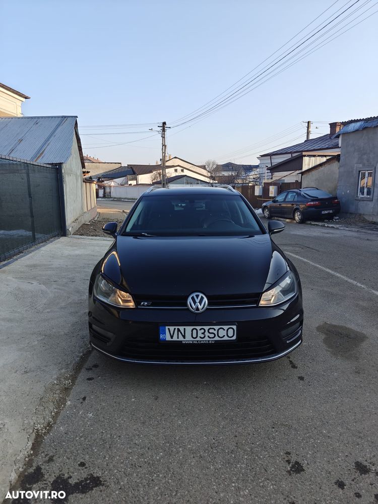 Volkswagen Golf - 5