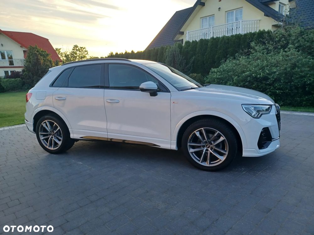 Audi Q3 2.0 TDI S tronic sport - 16