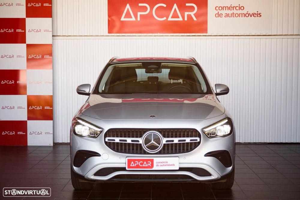Mercedes-Benz GLA 180 d Style - 11
