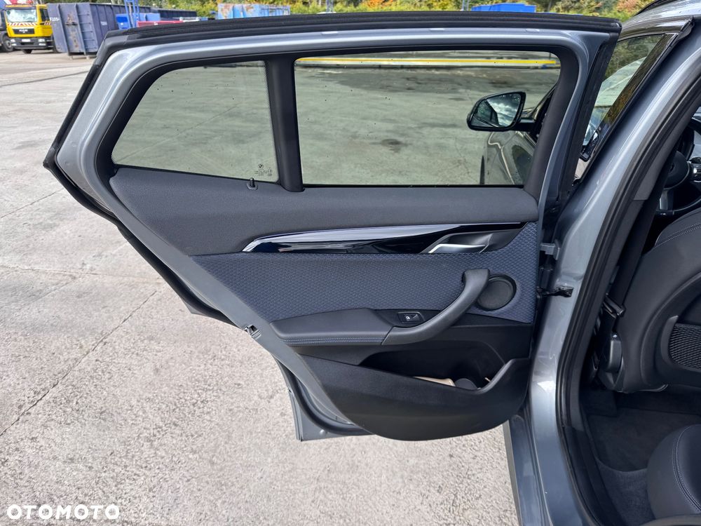 BMW X2 xDrive20d - 23