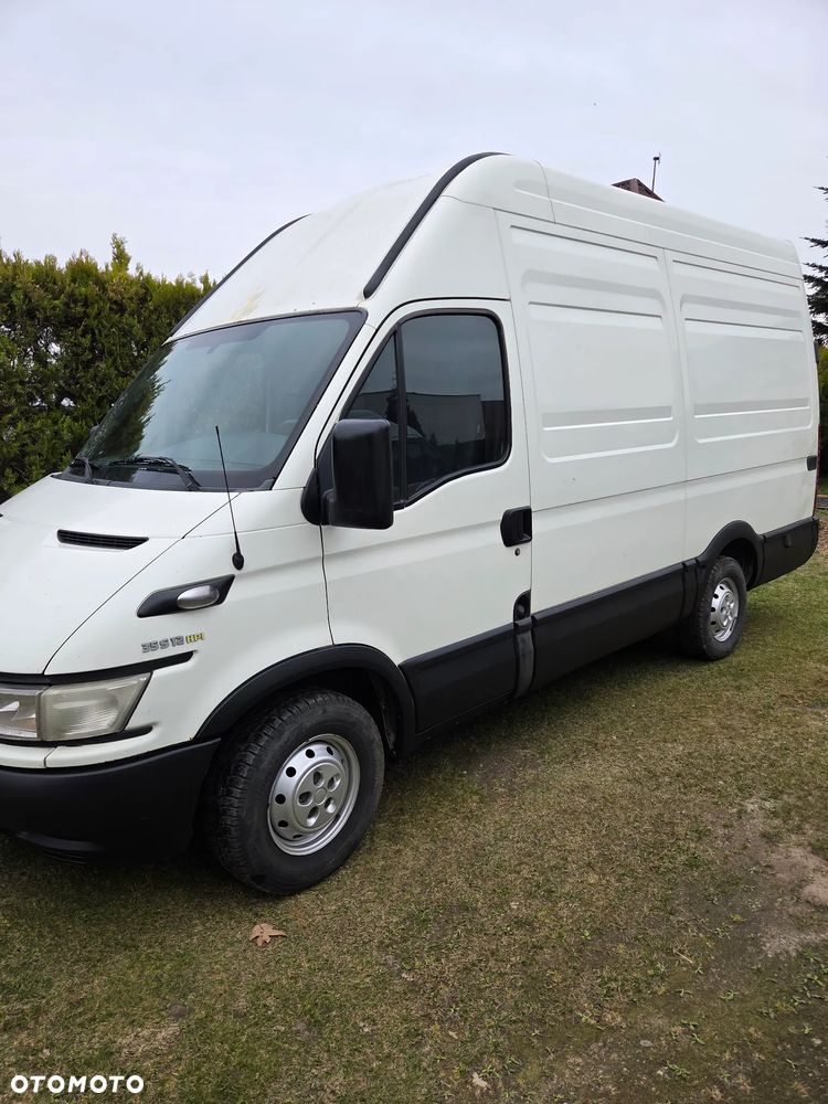 Iveco 35S12 - 3