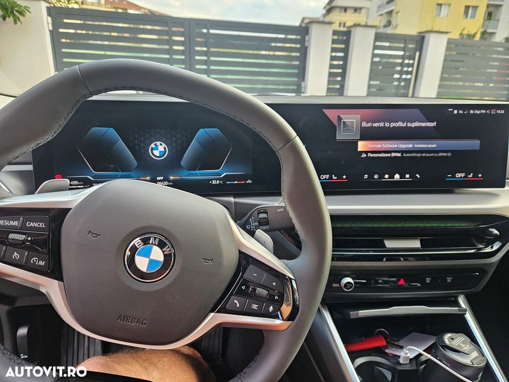 BMW Seria 3 318i AT - 18