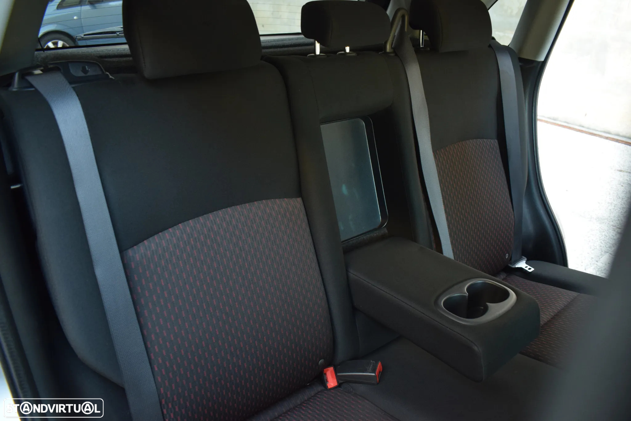 Mitsubishi ASX 1.6 DI-D Intense Black Edition - 35
