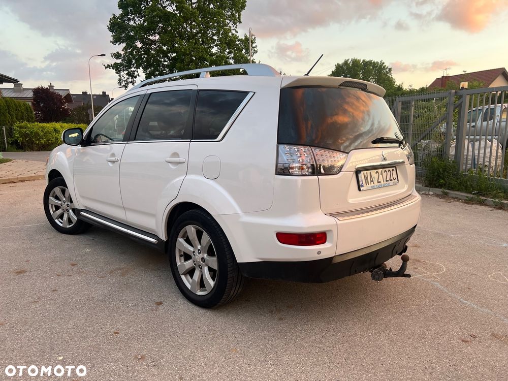 Mitsubishi Outlander 2.0 DI-D 4WD Intense - 5