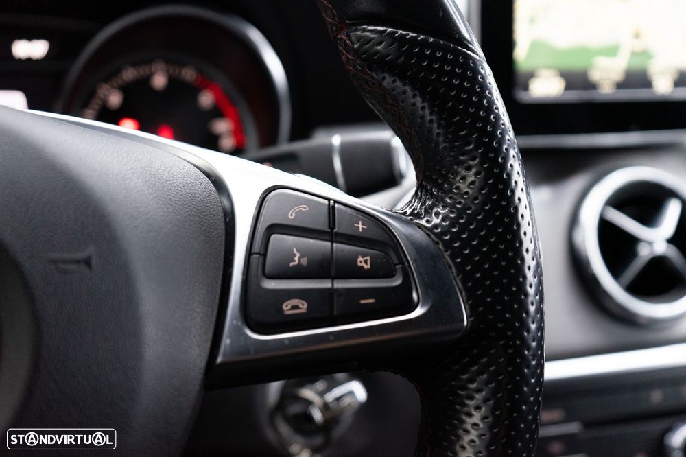 Mercedes-Benz CLA 180 d Shooting Brake AMG Line Aut. - 38