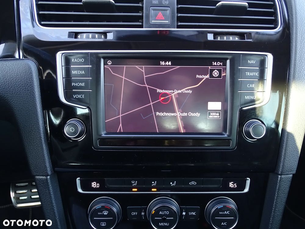 Volkswagen Golf 1.4 TSI (BlueMotion Technology) DSG Highline - 12