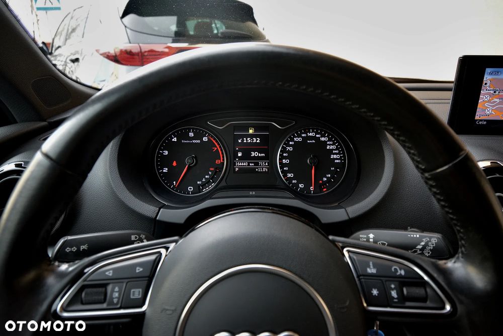 Audi A3 Sportback 1.8 TFSI quattro S tronic Ambition - 19