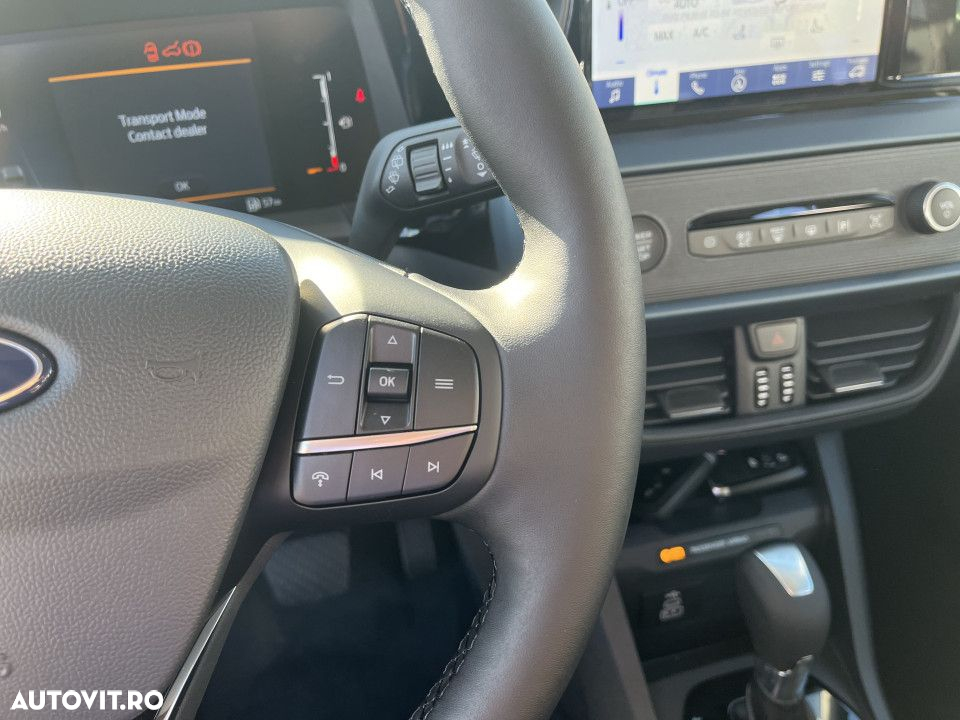 Ford Tourneo Courier - 18