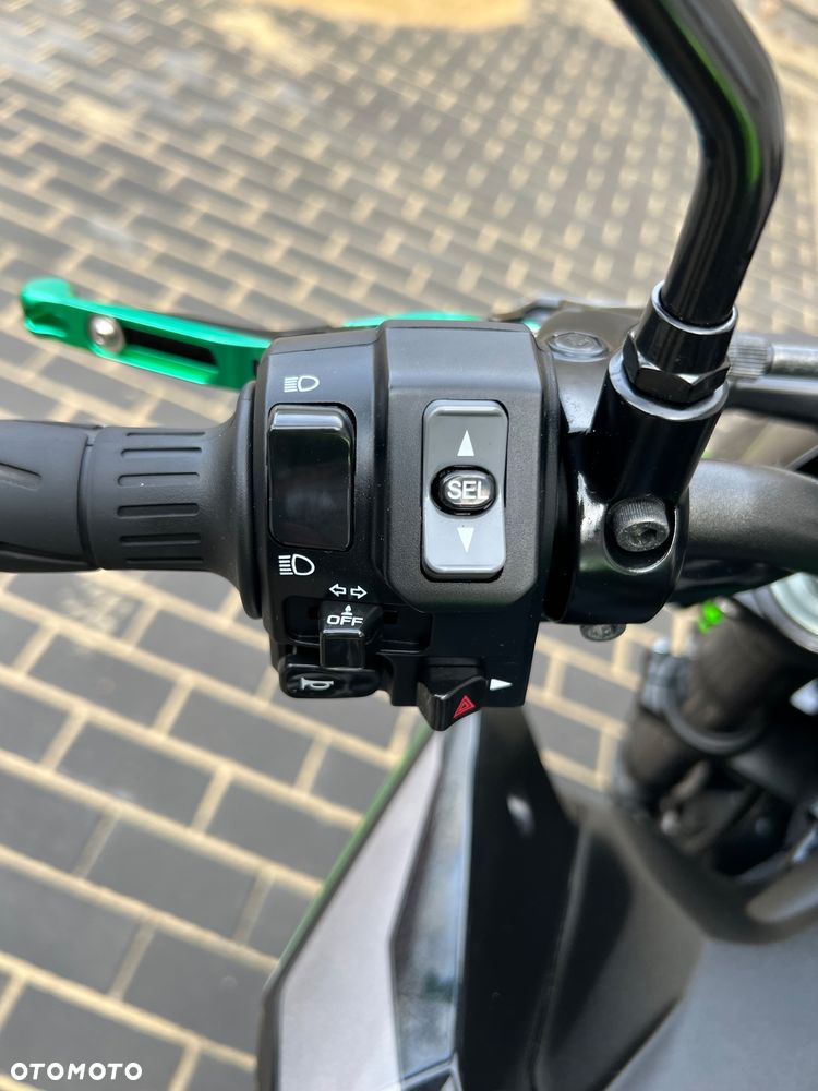 Kawasaki Z 900 - 14