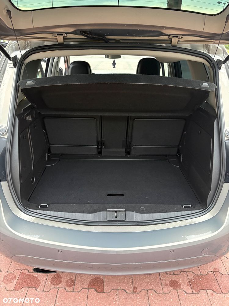 Opel Meriva - 13