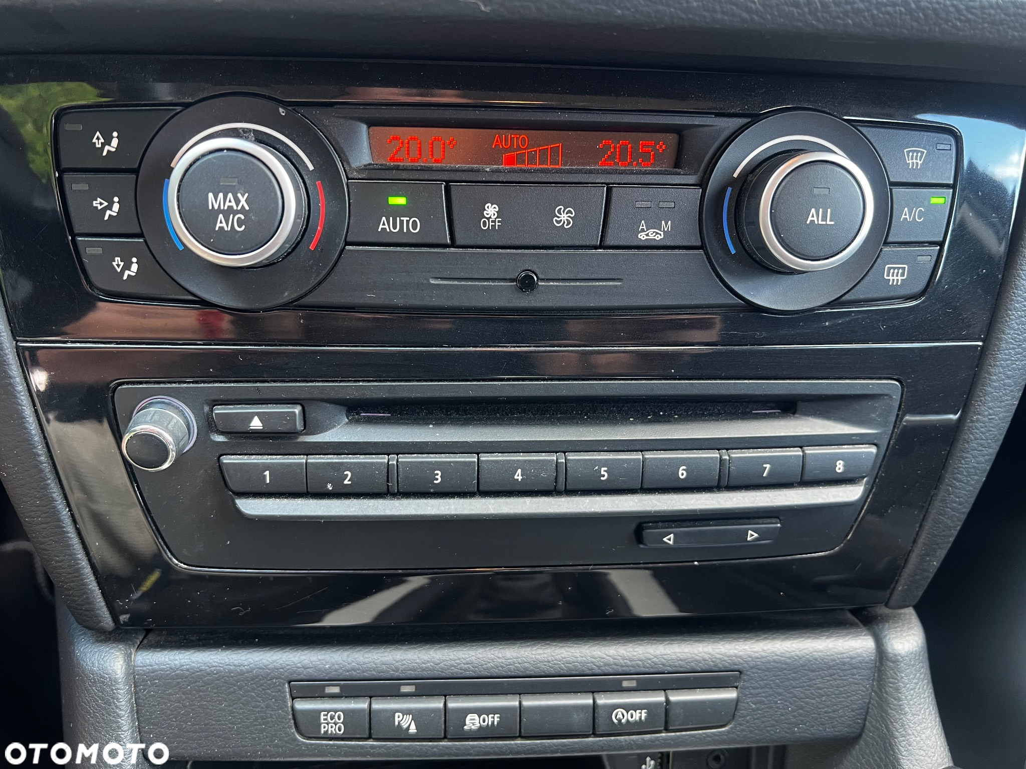 BMW X1 sDrive18d - 23