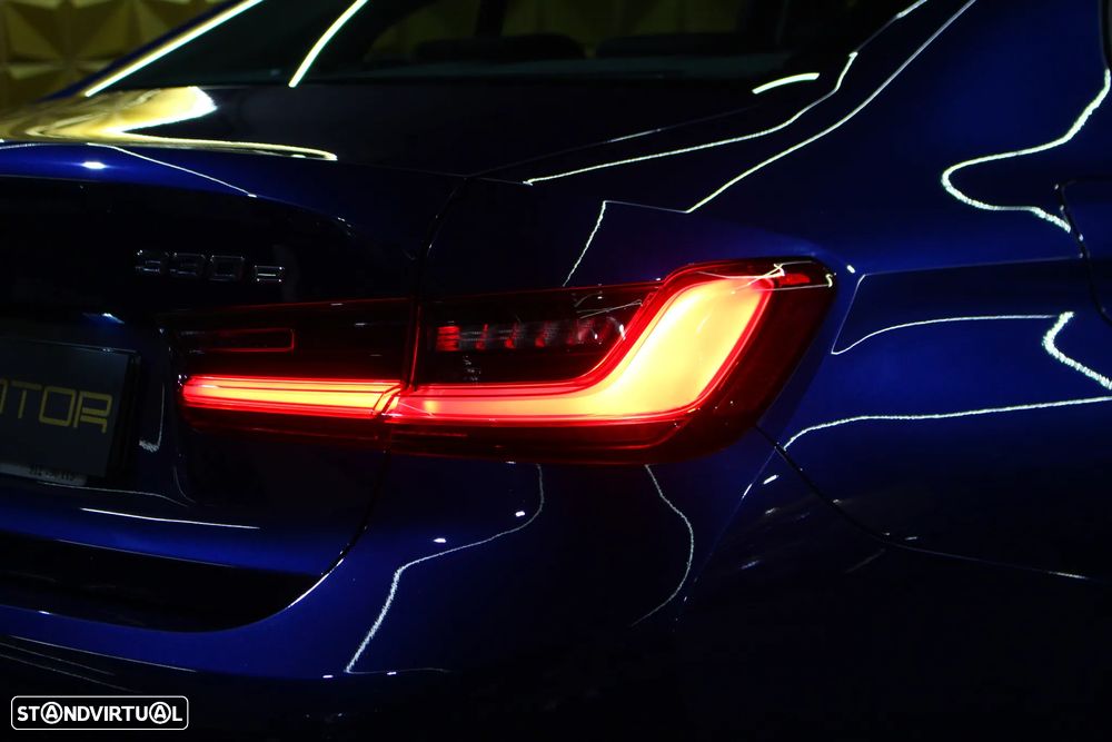 BMW 330 e Line Luxury Auto - 10