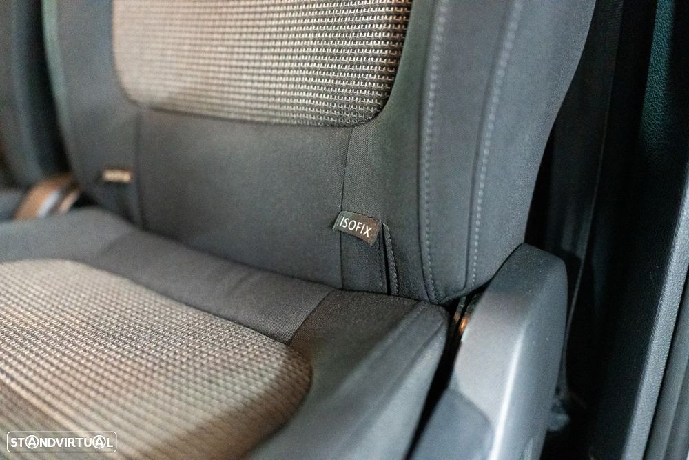 VW Sharan 2.0 TDI Confortline DSG - 37