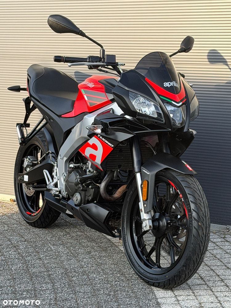 Aprilia Tuono - 4