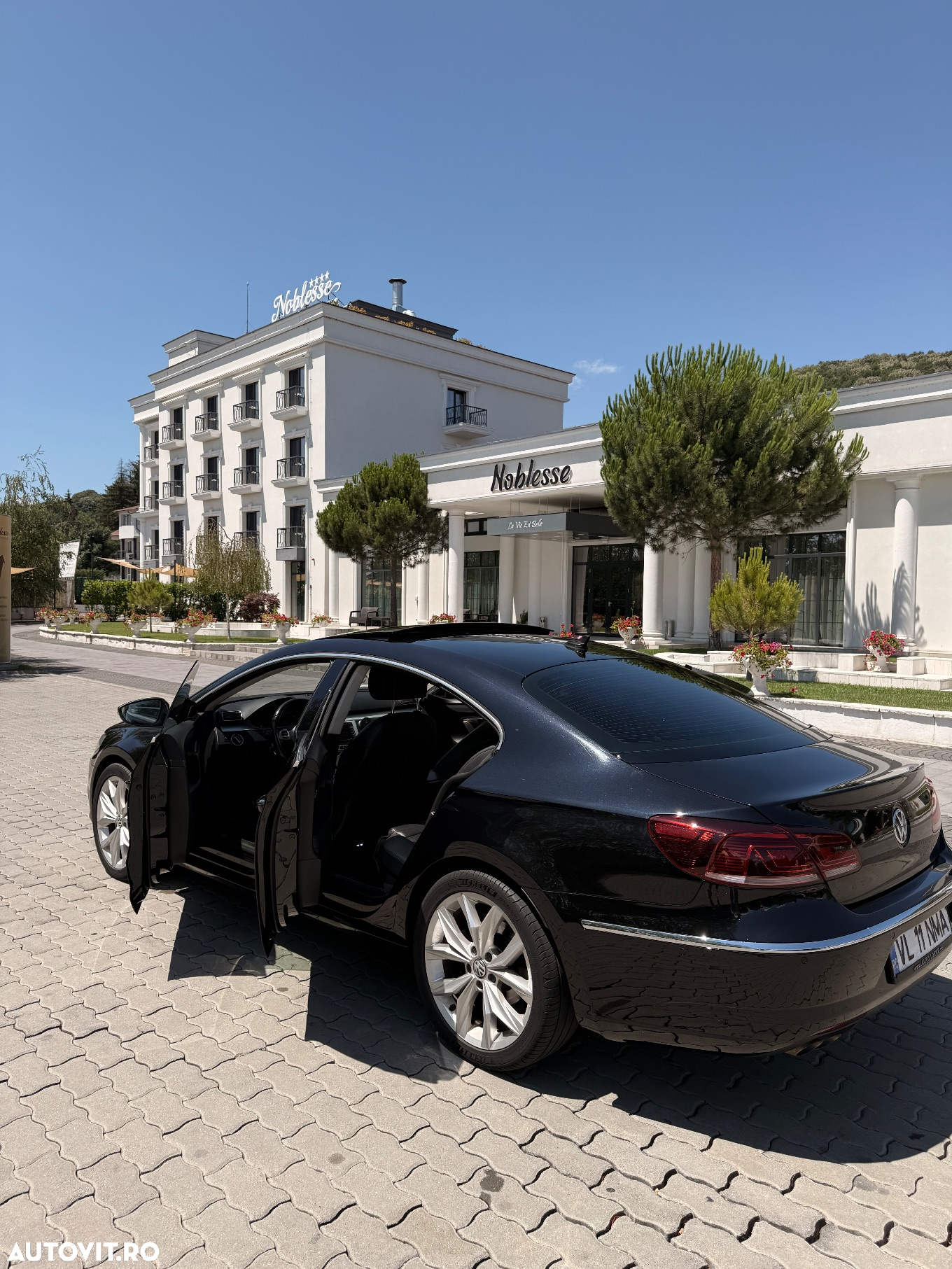 Volkswagen Passat CC 2.0 TDI BlueMotion Technology DSG - 2