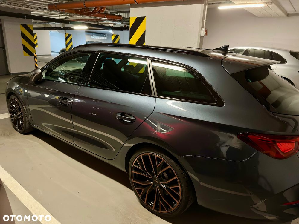 Cupra Leon Sportstourer - 3