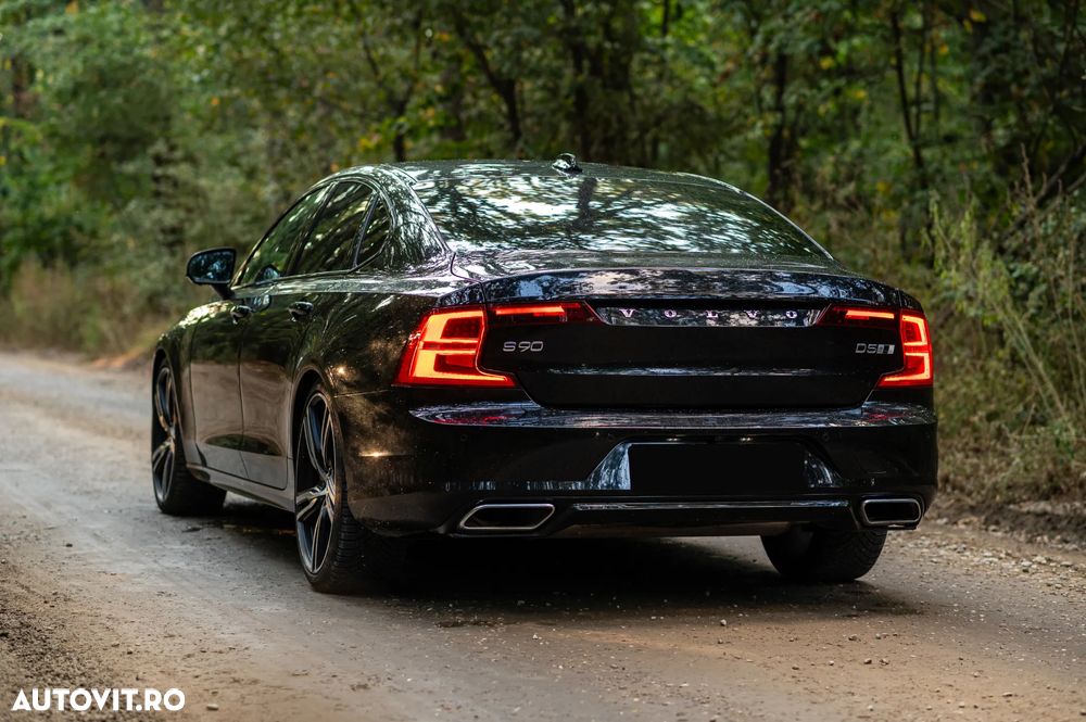 Volvo S90 D5 AWD R-Design - 5