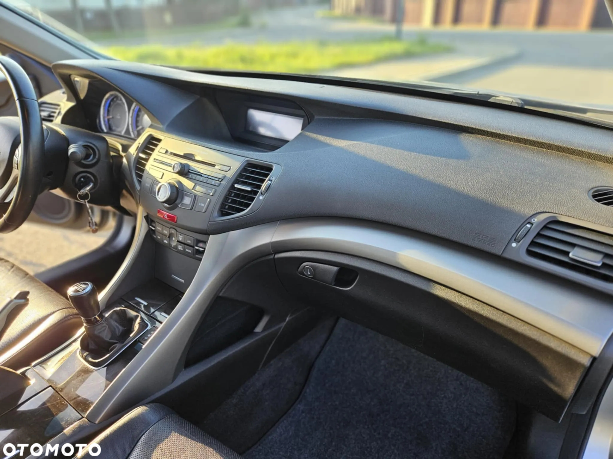 Honda Accord 2.0 Executive - 15