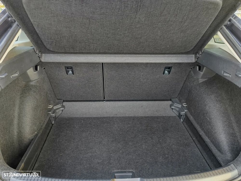 VW Taigo 1.0 TSI Urban Style DSG - 14