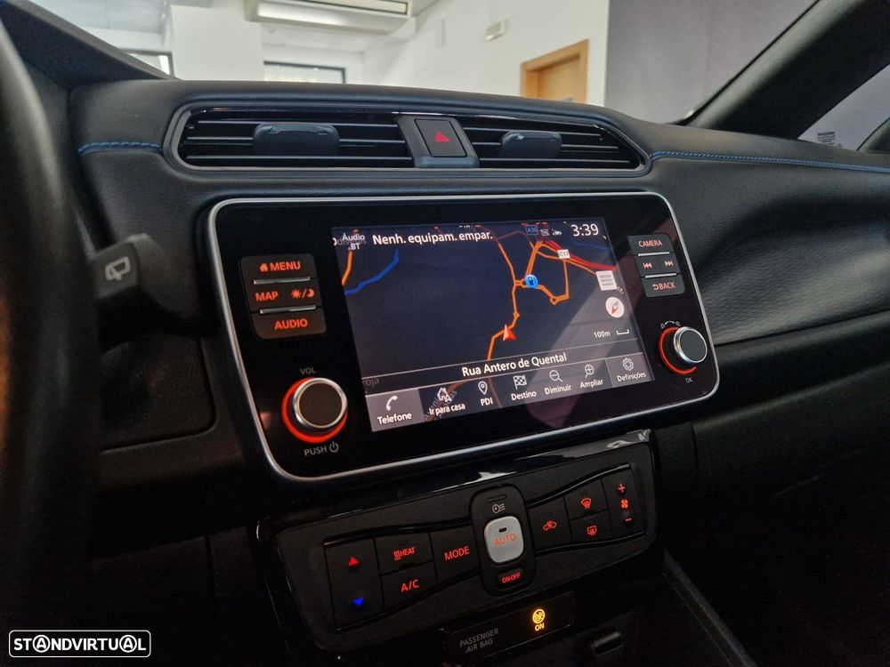 Nissan Leaf Acenta - 16