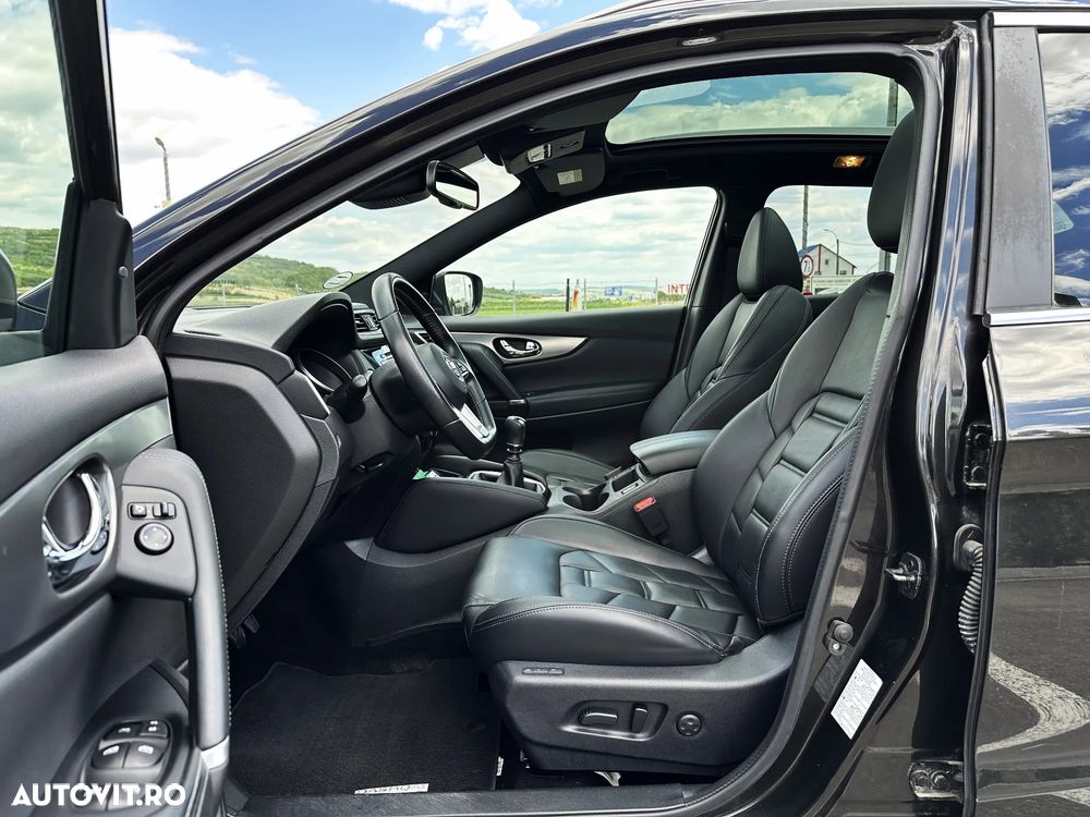 Nissan Qashqai 1.5 DCI TEKNA+ - 11