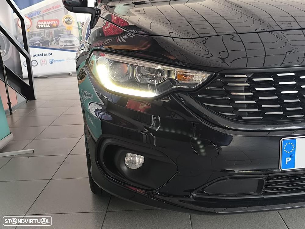 Fiat Tipo Station Wagon 1.6 M-Jet Lounge J17 - 32