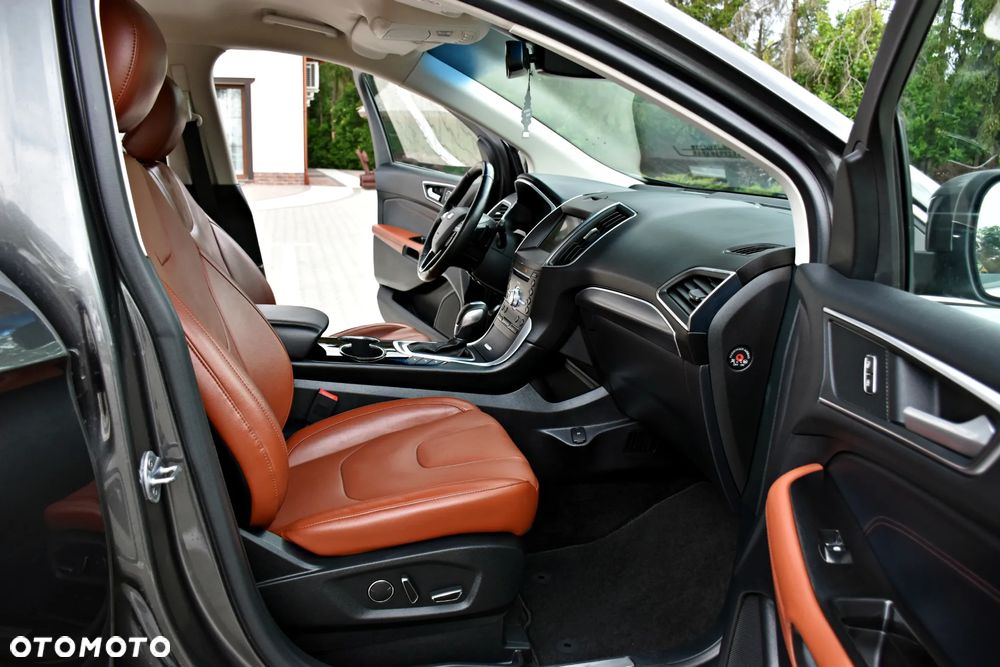 Ford Edge 2.0 TDCi Twin-Turbo 4WD Titanium - 29