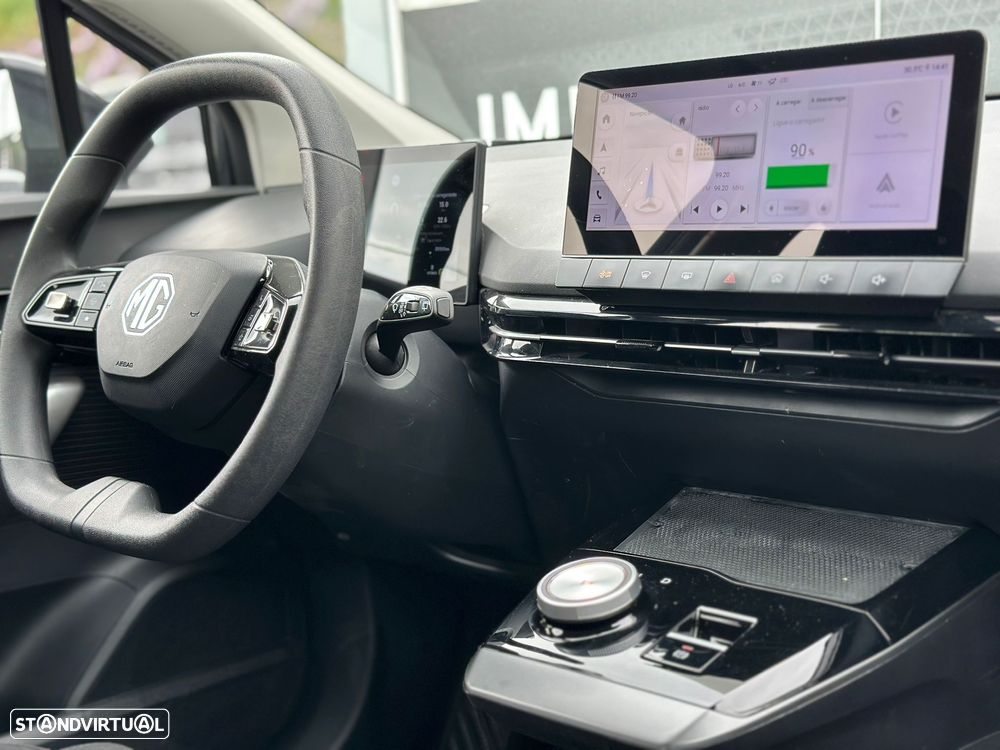 MG MG4 51 kWh Standard - 19