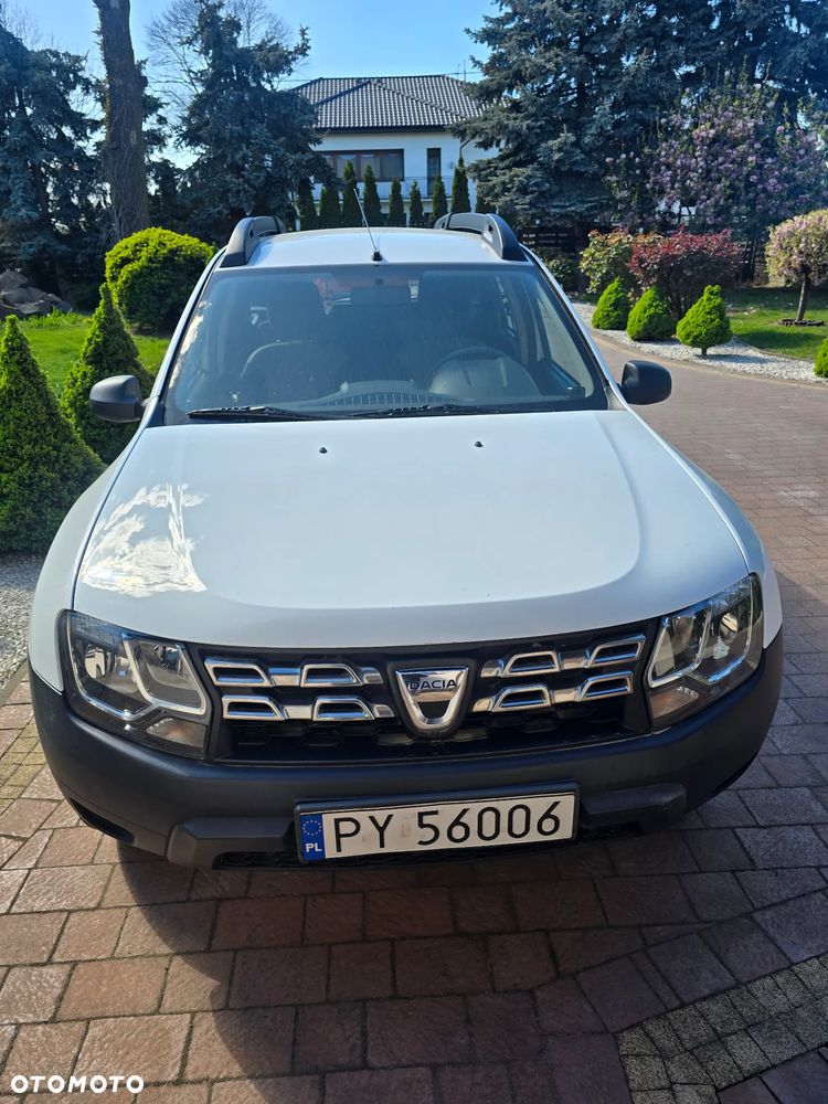 Dacia Duster 1.6 16V 105 4x4 Celebration - 3