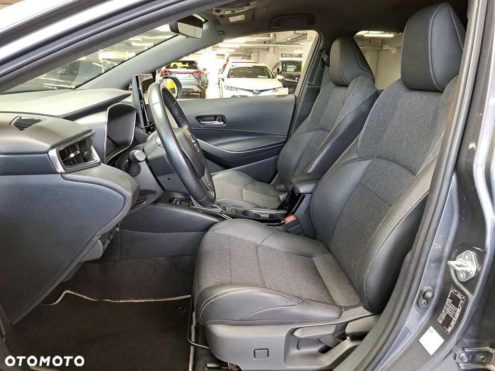 Toyota Corolla 1.8 Hybrid Style - 12