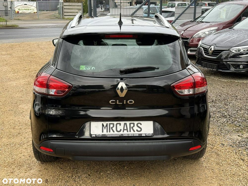 Renault Clio - 8