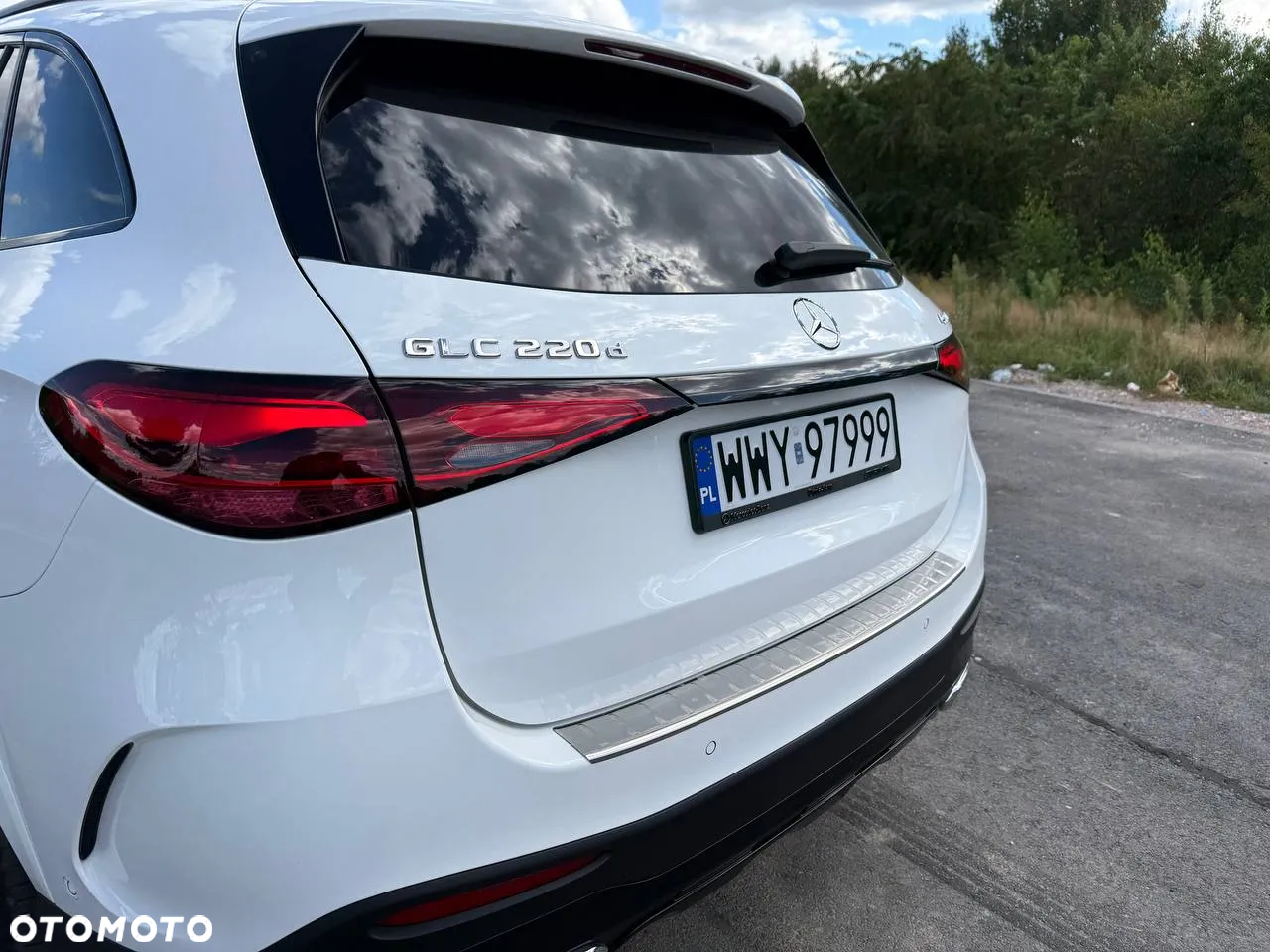 Mercedes-Benz GLC 220 d 4-Matic - 11