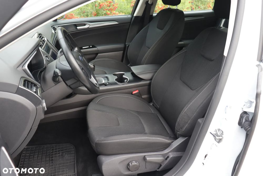 Ford Mondeo 2.0 EcoBlue Titanium - 19