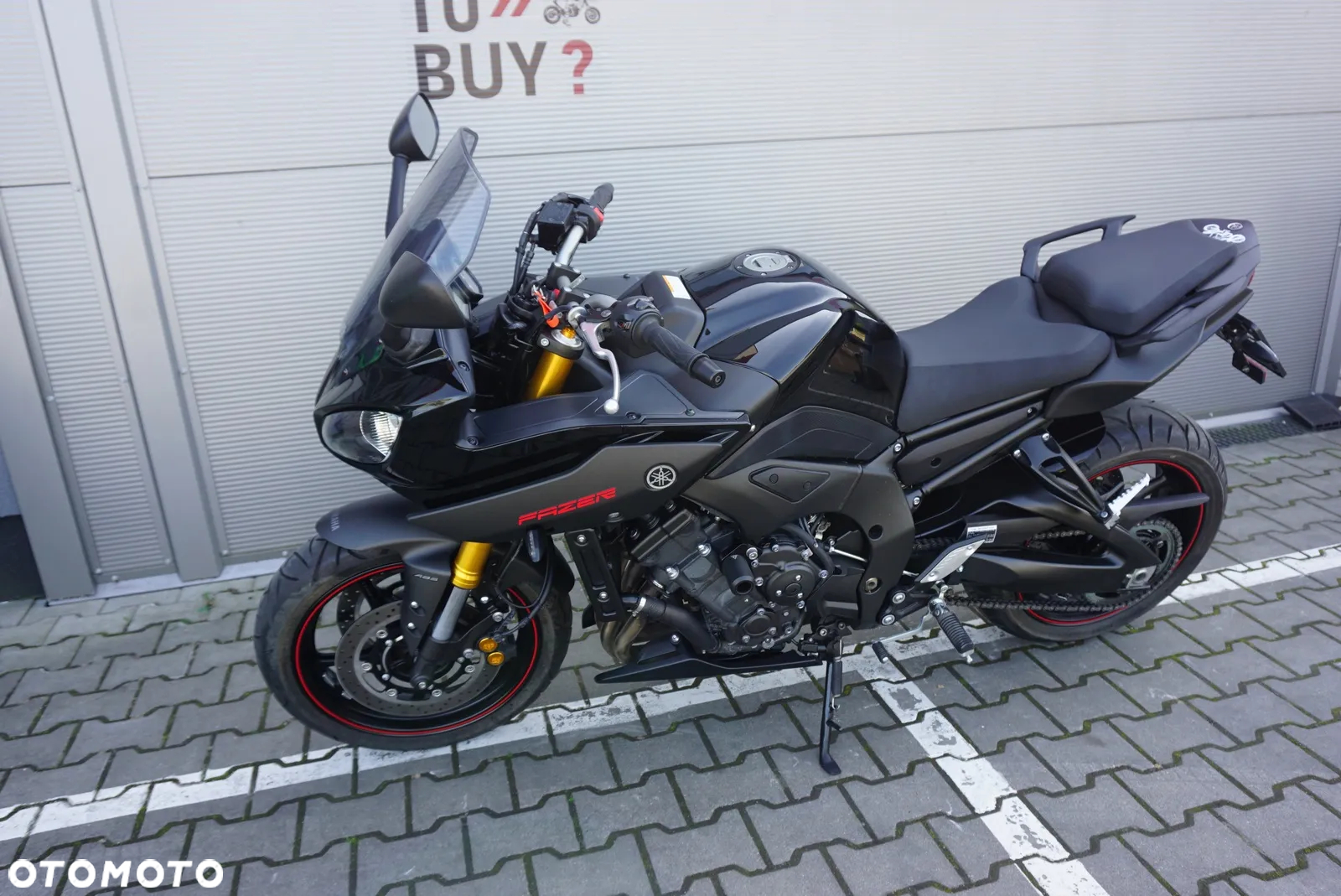 Yamaha FZ8 - 14
