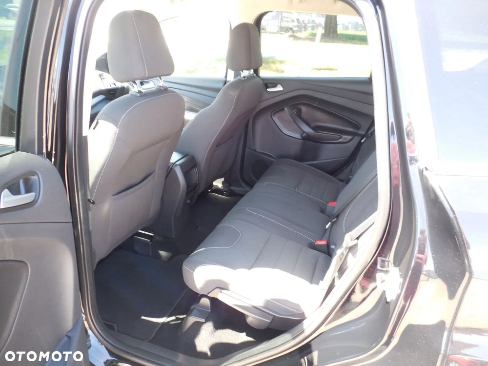 Ford Kuga - 14