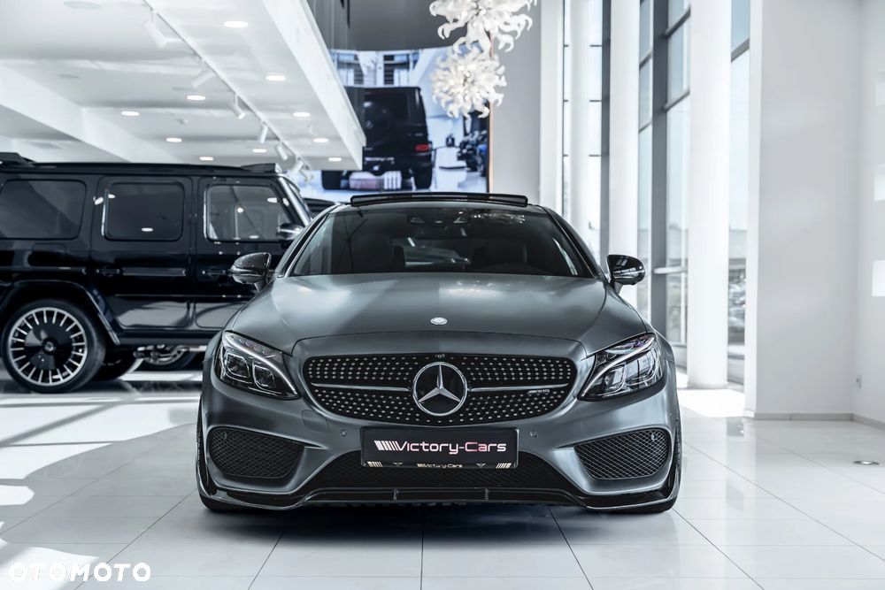 Mercedes-Benz Klasa C AMG 43 4Matic 9G-TRONIC - 22