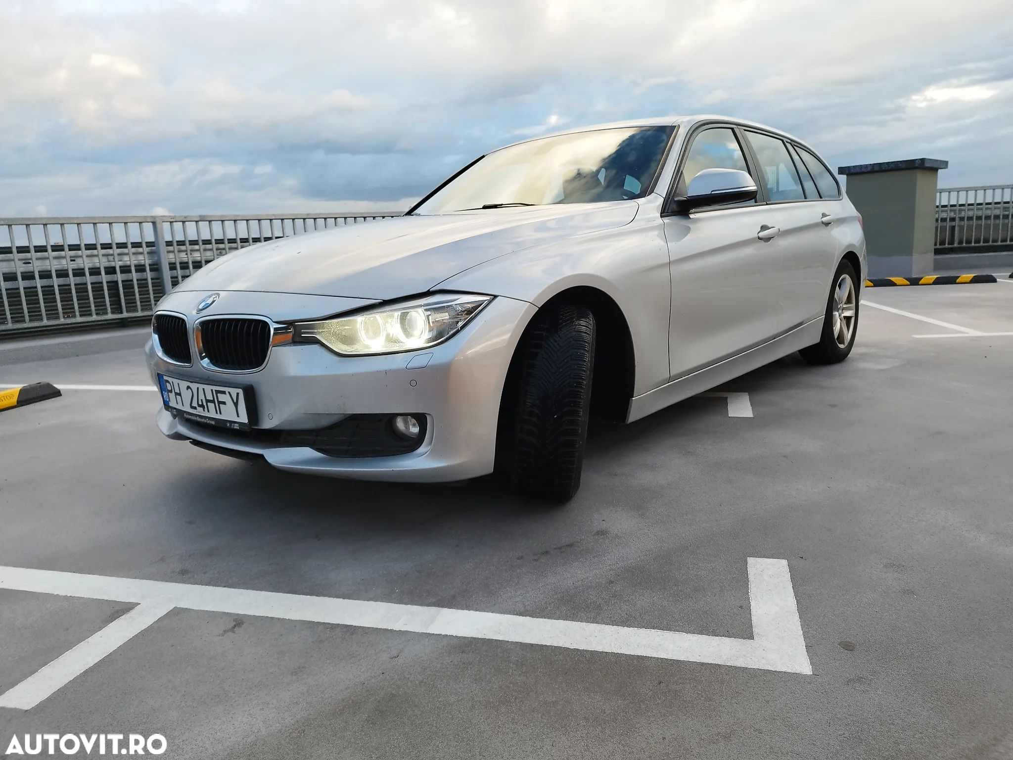 BMW Seria 3 320d Touring Aut. Efficient Dynamics Edition Blue Perf. Sport Line - 1