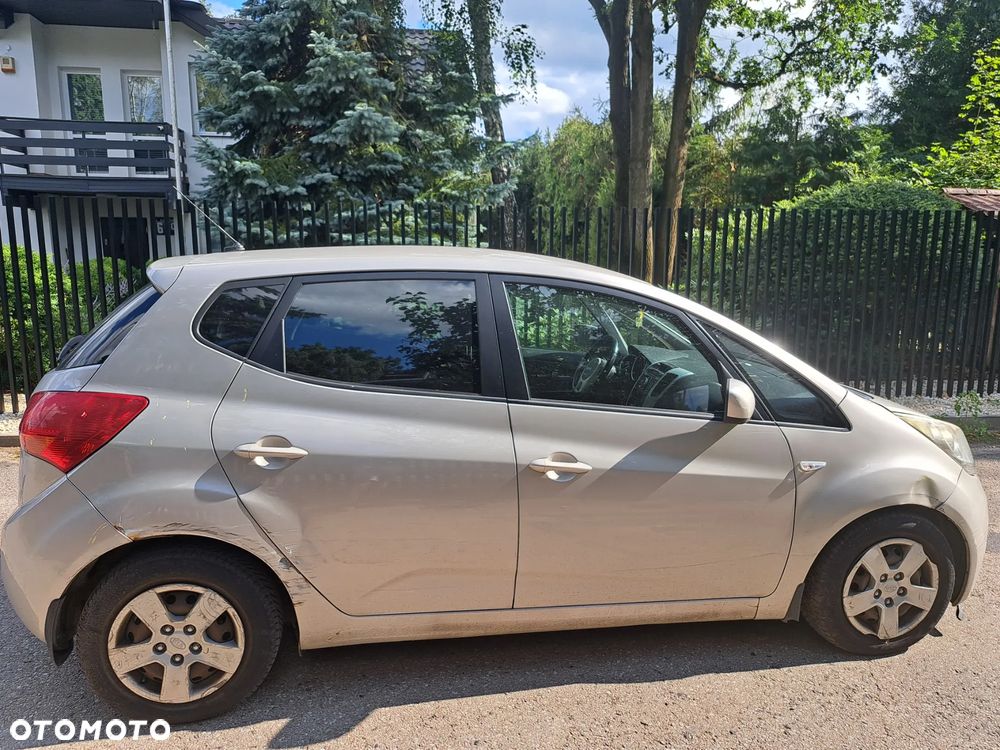 Kia Venga 1.6 CRDi M - 6