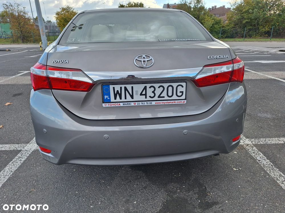 Toyota Corolla - 6