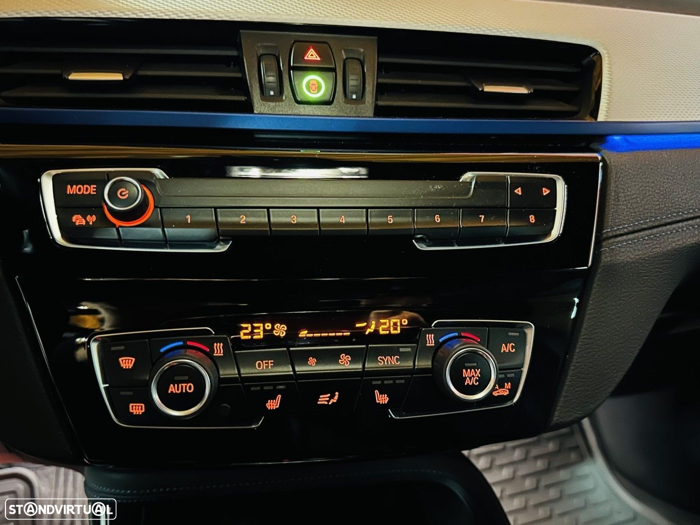BMW X2 18 i sDrive Auto Pack M - 17