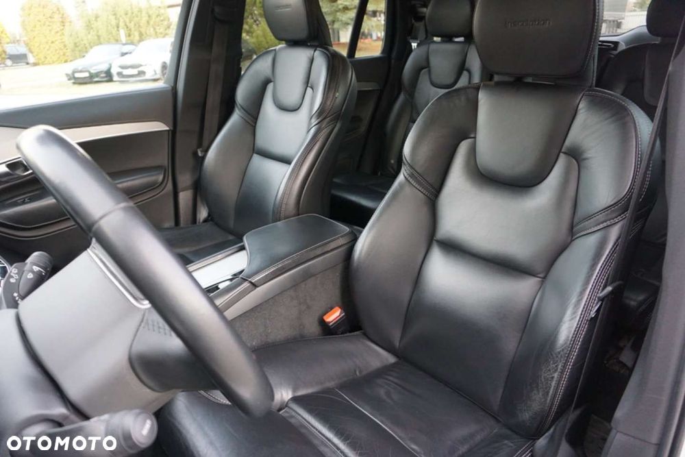 Volvo XC 90 - 16