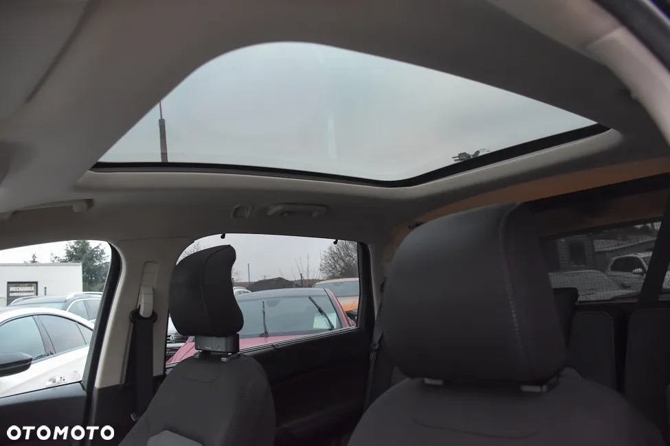 Ford S-Max 2.0 EcoBlue Titanium - 23