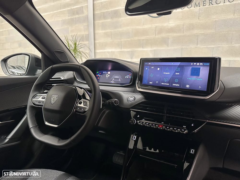Peugeot 2008 1.2 PureTech Allure Pack EAT8 - 15