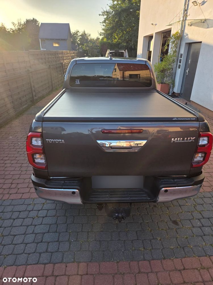Toyota Hilux 2.8 D-4D mHEV Double Cab Executive 4x4 - 5