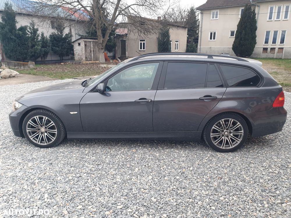 BMW Seria 3 320d DPF Efficient Dynamics Edition - 5