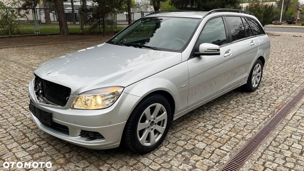 Mercedes-Benz Klasa C 180 T CGI BlueEFFICIENCY - 1