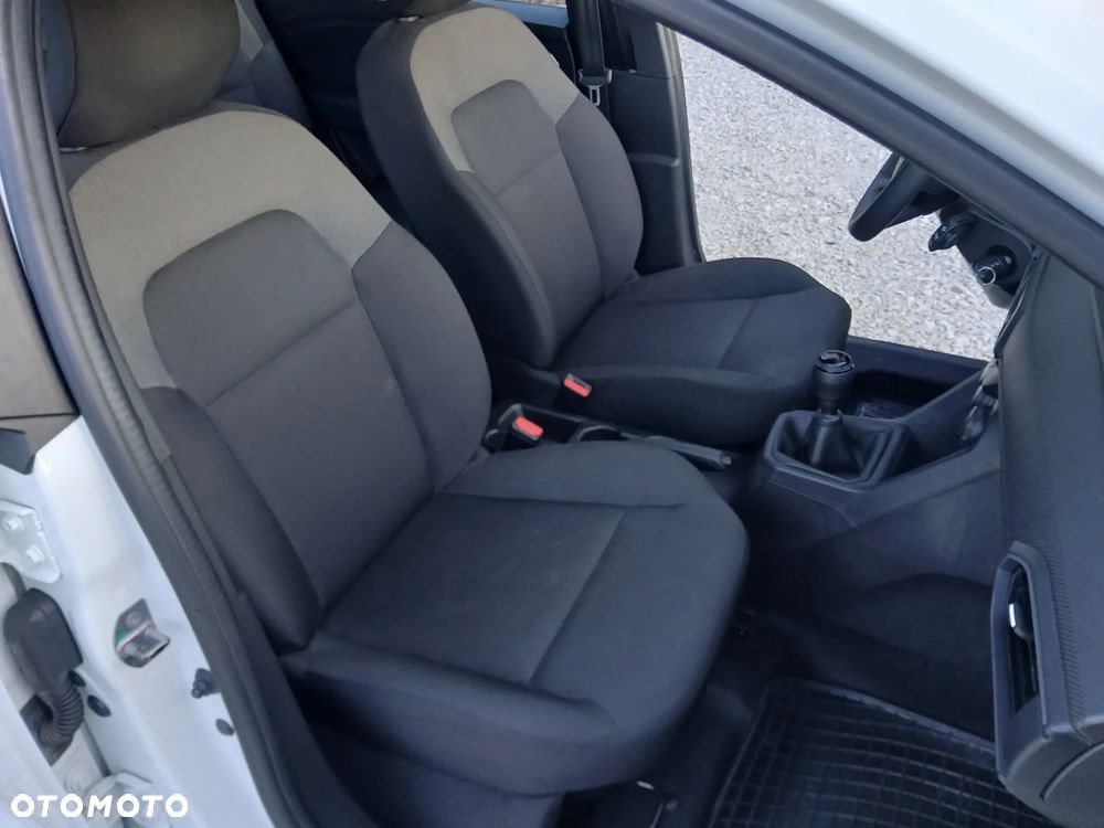 Dacia Jogger 1.0 TCe Essential 7os - 20