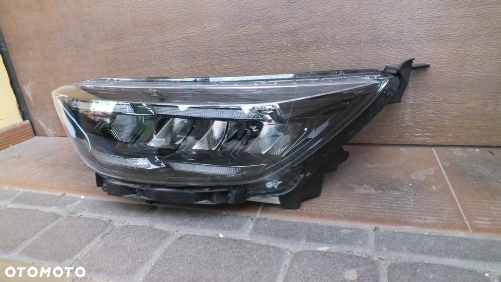 Lampa przednia lewa Kia Stonic Lift Ful Led - 3